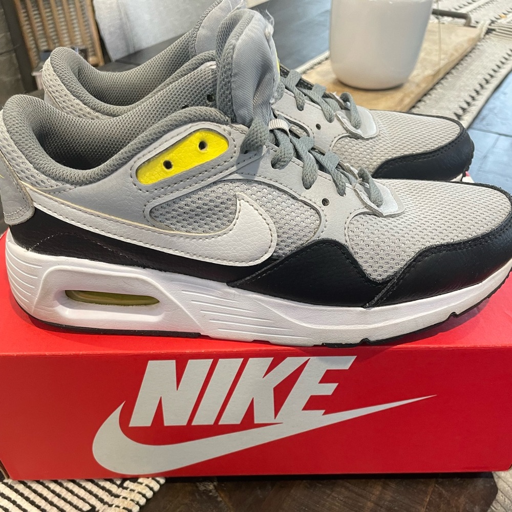 Men’s Nike Air Max SC